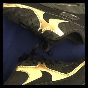 Nike Air Max 90  Black and Metallic gold colorway